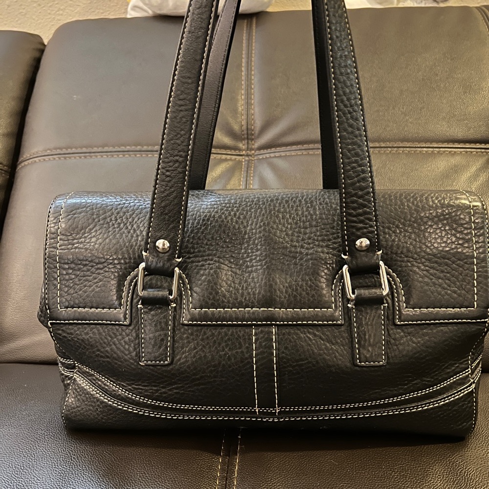 Coach Hamilton Black Handbag - Picture 3 of 10